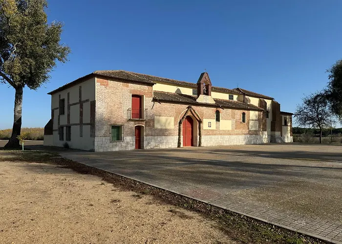 Gavias בית נופש Matapozuelos